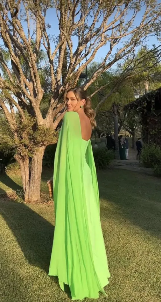 Bright Green Woman Long Prom Dress Party Dresses with Cape