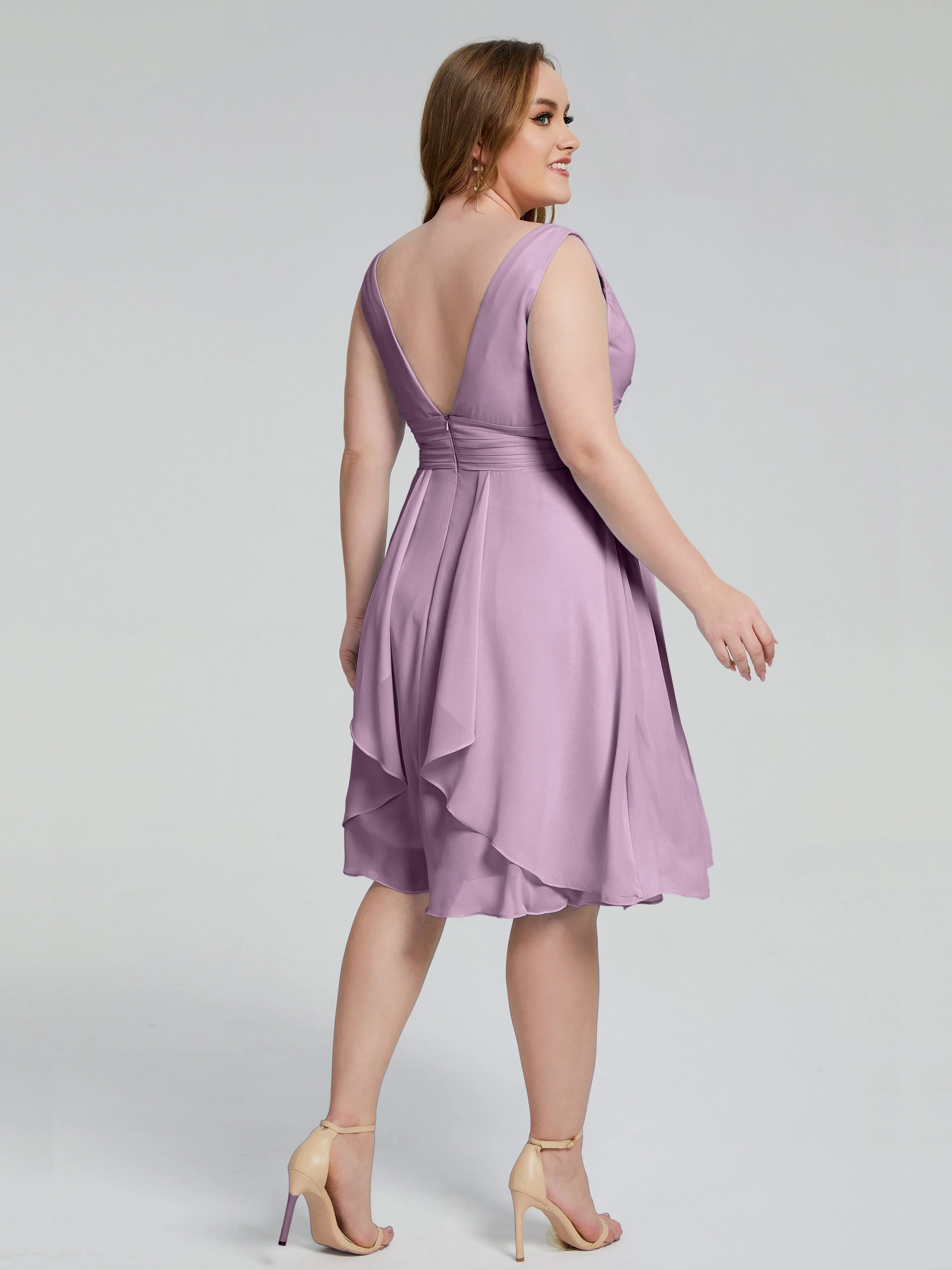 Callie Elegant Plus Size V-neck Chiffon Bridesmaid Dresses