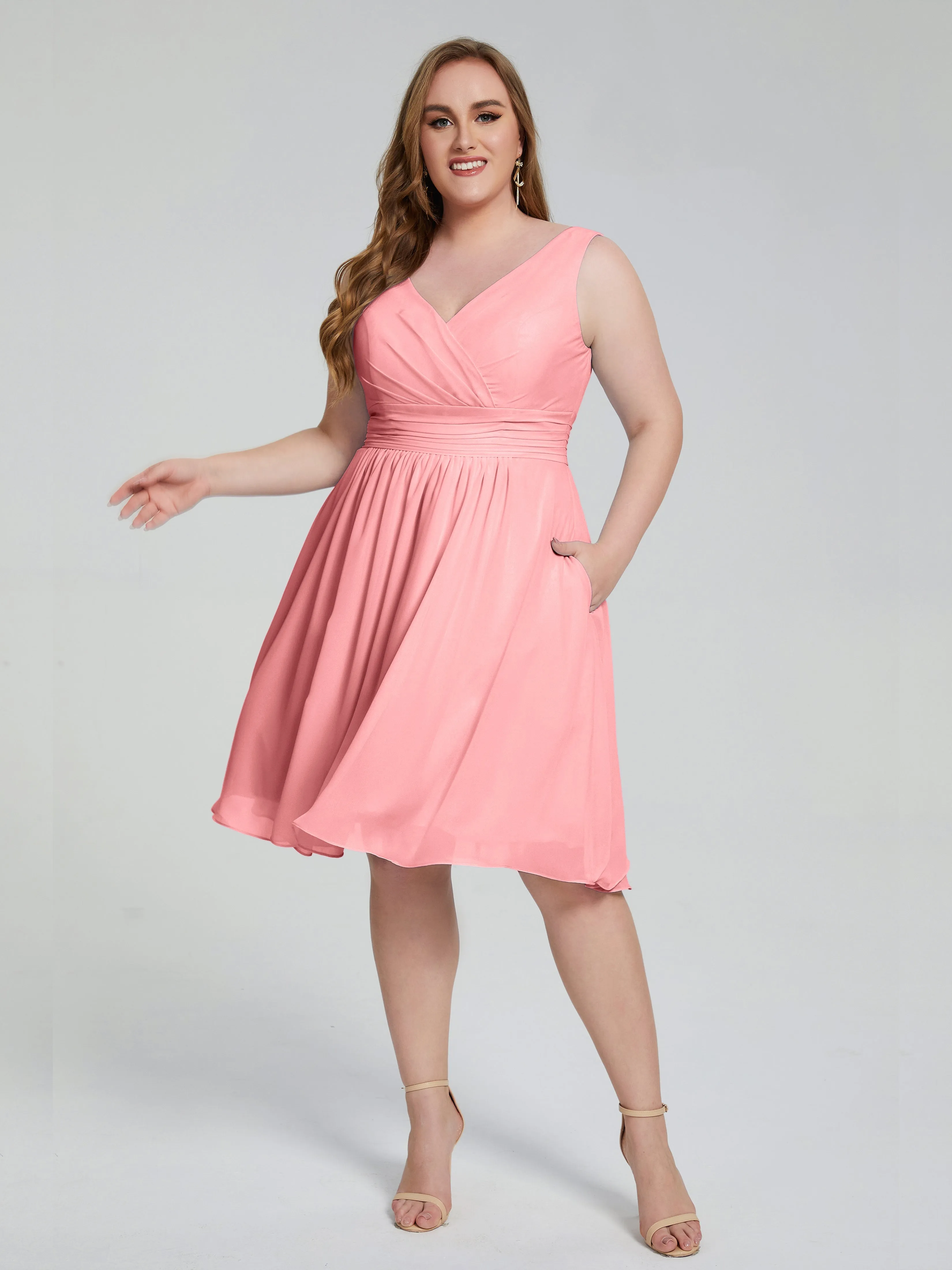 Callie Elegant Plus Size V-neck Chiffon Bridesmaid Dresses