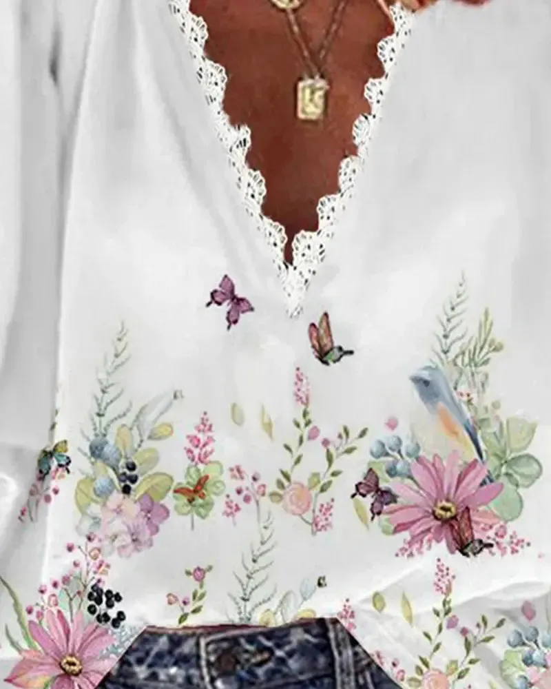 Deanwangkt - Floral Butterfly Print Contrast Lace V-Neck Top