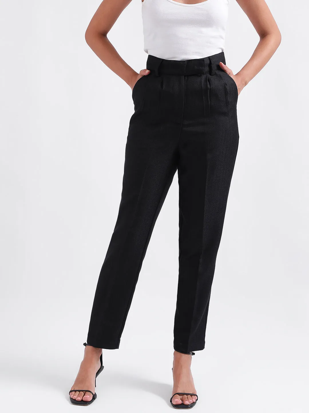 Iconic Women Black Solid Regular Fit Trouser