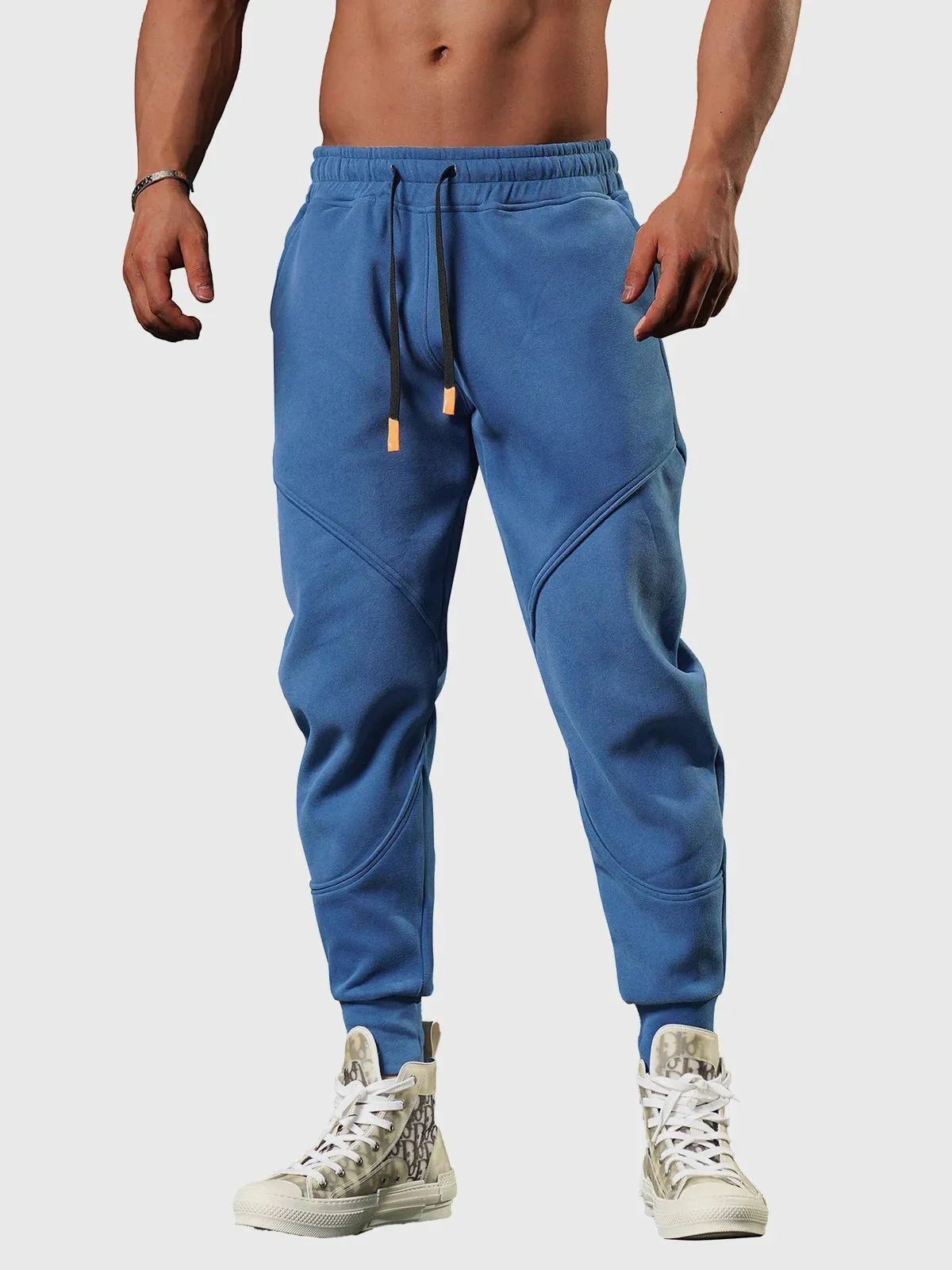 Motion Sweatpant Loose fit Tapered Jogger All Season Essential