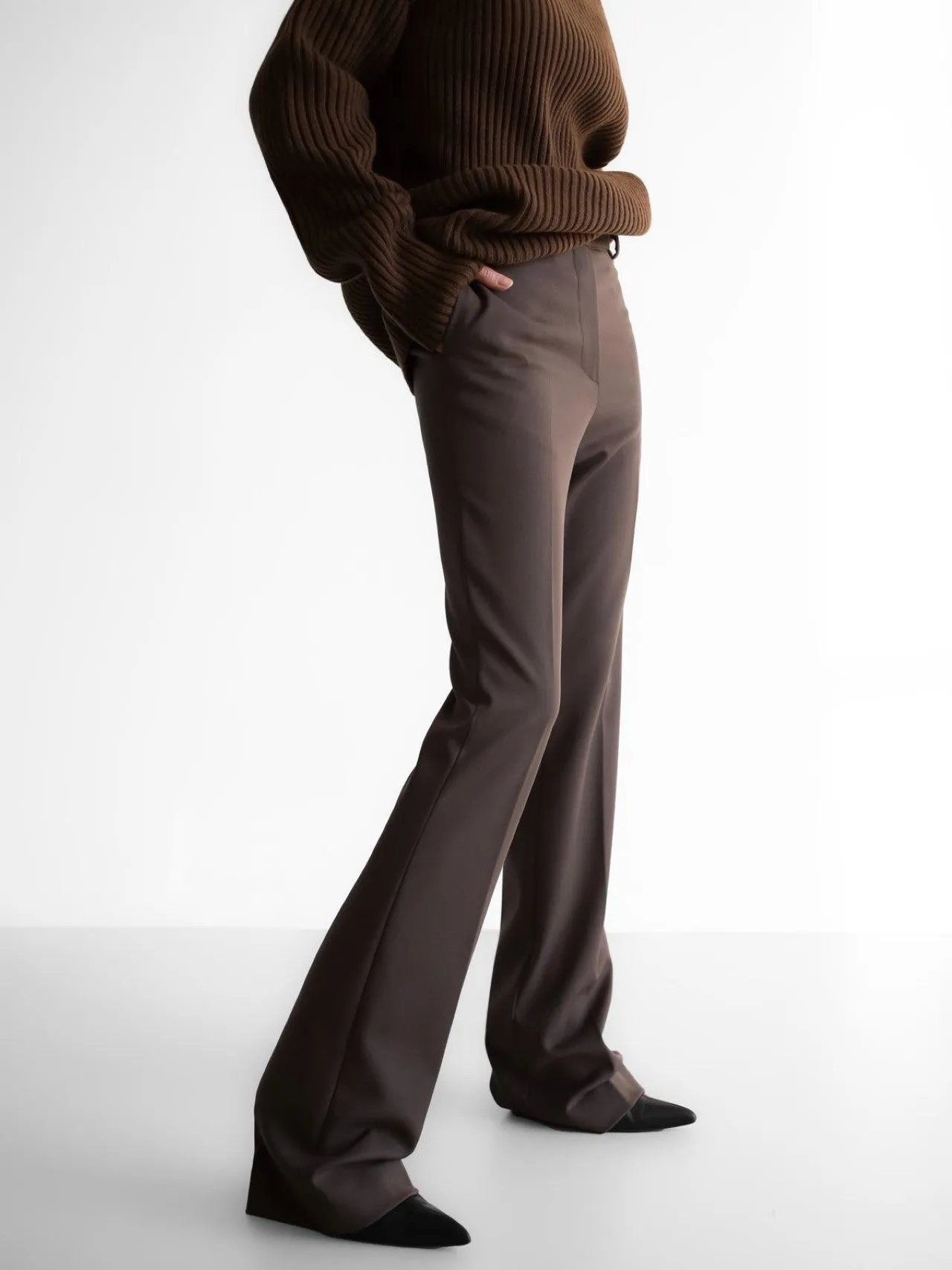 WOOL FLARED TAILORED TROUSERS